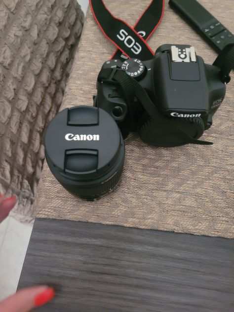 Vendo macchina fotografica canon