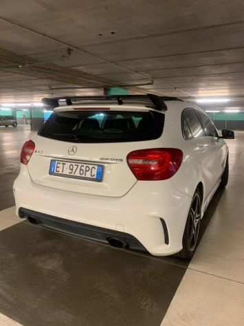 VENDO MERCEDES A45 AMG