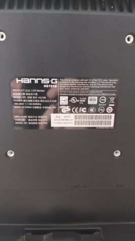 Vendo Monitor funzionante Hanns HS191D Ottime condizioni.