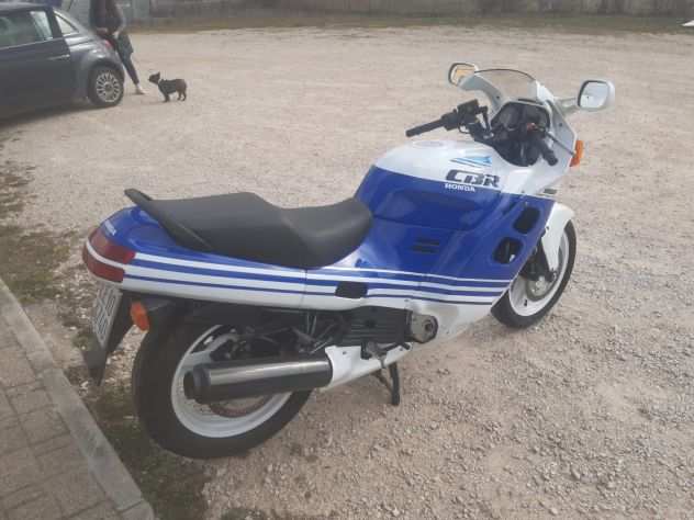 Vendo moto Honda CBR 1000cc