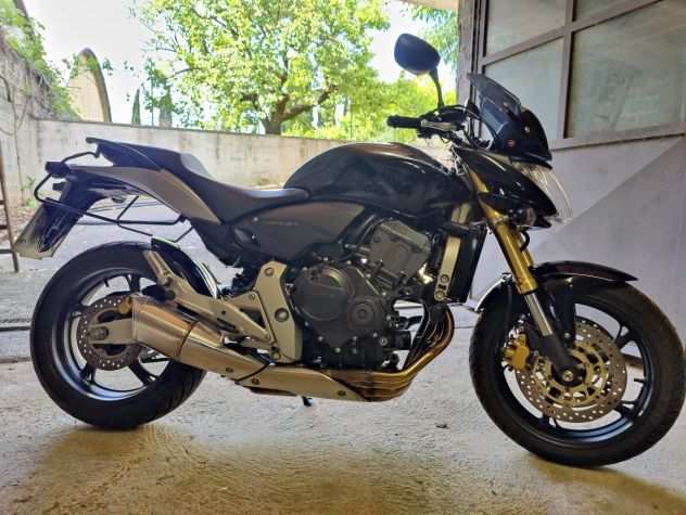 Vendo moto Honda Hornet 600
