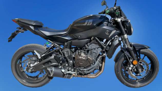 Vendo moto Yamaha MT07