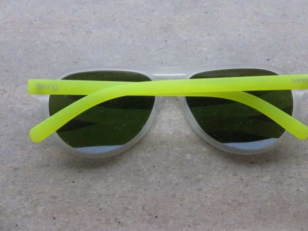 vendo occhiali da sole swing Ss142 polarizzati nuovi