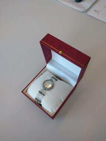 Vendo Orologio vintage da donna, marca Trendz