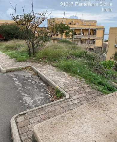 Vendo porzione di terreno edificabile situato in Comune di Pantelleria