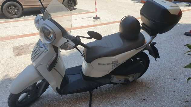 Vendo Scooter Aprilia Scarabeo 125
