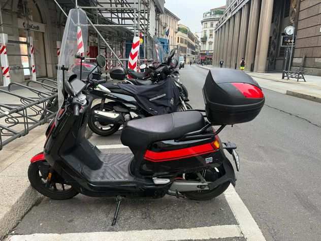 Vendo scooter elettrico Niu modello NQI-GTS Sport (Prezzo trattabile)