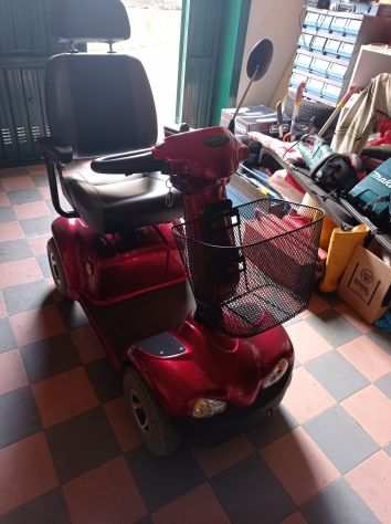 Vendo scooter elettrico per anziani o disabili