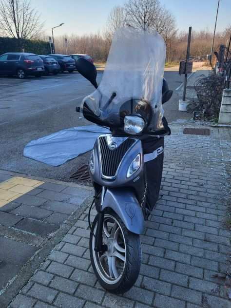 Vendo scooter SYM 125