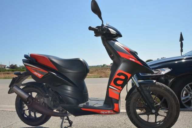 Vendo scooter usato