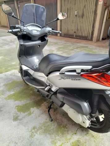 VENDO SCOOTER YAMAHA X MAX 250