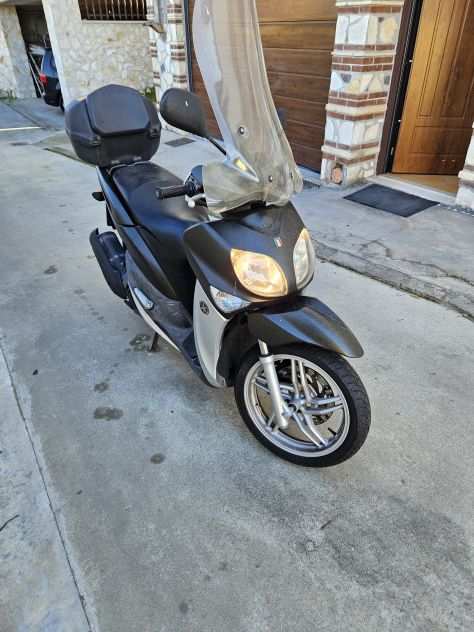 Vendo scooter Yamaha Xenter 150