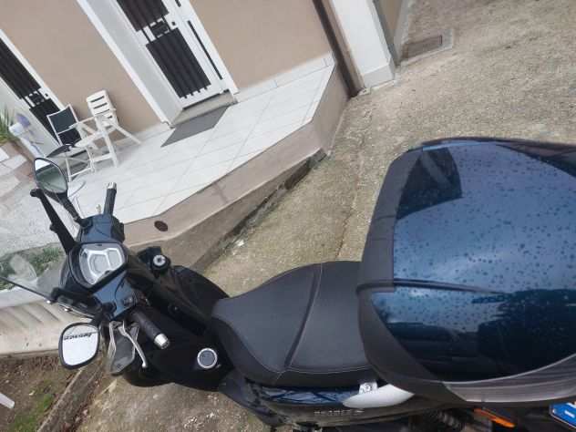 Vendo scoouter kymco 125 peoples