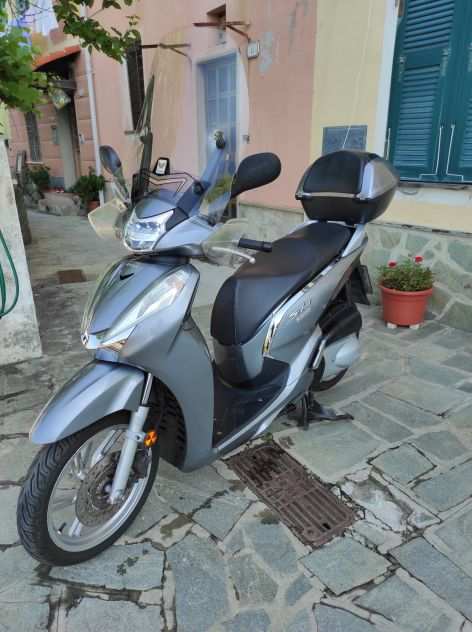 Vendo sh 300i abs 2016