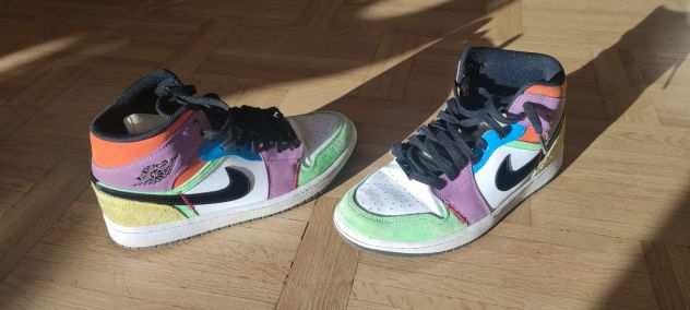 Vendo sneakers Nike Jordan Multicolor taglia 41 (usate in ottime condizioni)