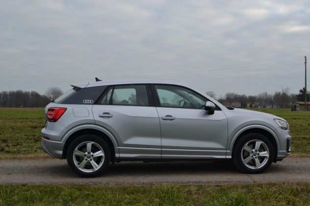 Vendo splendida Audi Q2 in allestimento S-Line edition S-tronic