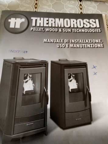 Vendo stufa a Pellet marca Termorossi modello 1000 Easy in buono stato a 600 eur