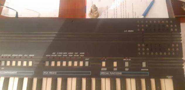 Vendo TASTIERA SIEL MK 610, polyphonic synthesizer