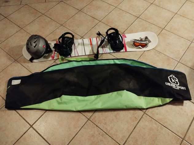 Vendo Tavola Snowboard Nuova (Casco e Occhiali Gratis) 150 euro