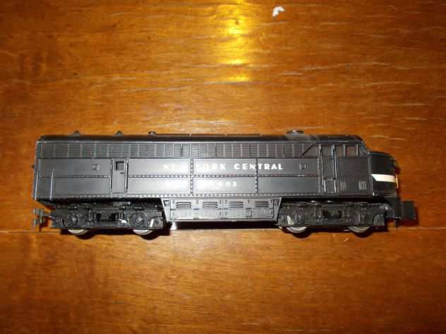 VENDO TRENINI MODELLO H0 RIVAROSSI LIMA ROCO KATO ATHEARN BACHMANN TRIX LILIPUT