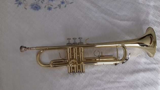 VENDO TROMBA IN SI BEMOLLE JUPITER JTR 300 L