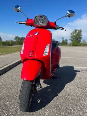 Vendo Vespa 125 Sprint rossa