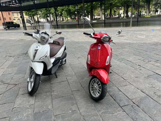 Vendo Vespa 125 Sprint rossa