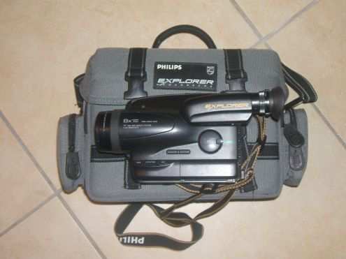 VENDO VIDEOCAMERA D EPOCA