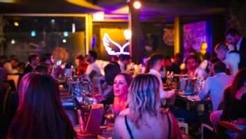 VENERDI SUBLIME LA VILLA CENA APERITIVO DISCOTECA 3381128328 TAVOLI E LISTA