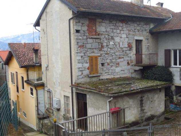 Verbania - ZONA FONDOTOCE VENDESI CASA INDIPENDENTE