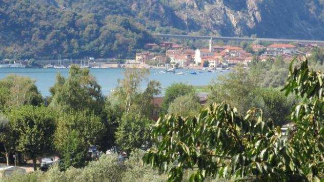 Verbania - ZONA FONDOTOCE VENDESI VILLA CON GIARDINO PRIVATO