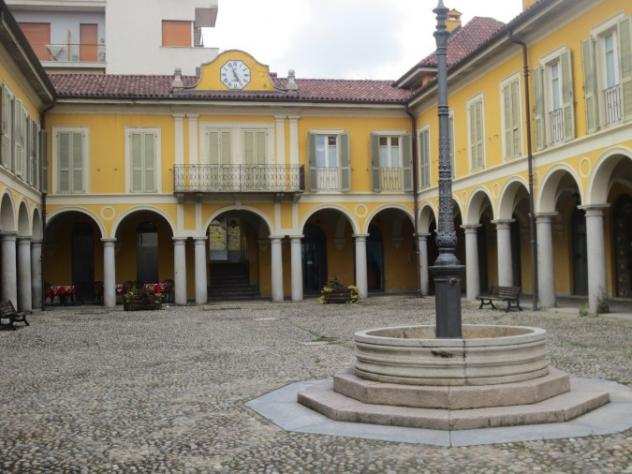 Verbania - ZONA PALLANZA VENDESI APPARTAMENTO