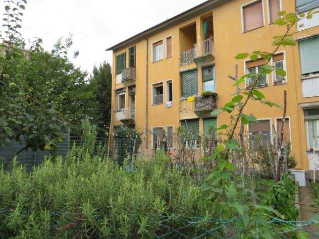 Verbania - ZONA PALLANZA VENDESI APPARTAMENTO CON GIARDINO PRIVATO