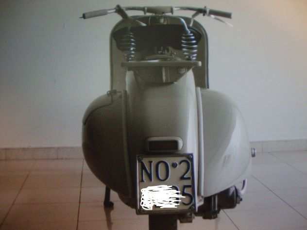 VESPA FARO BASSO