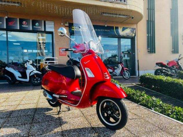 VESPA GTS 300 Super PASSAGGIO GARANZIA TAGLIANDO INCLUSI rif. 18757097