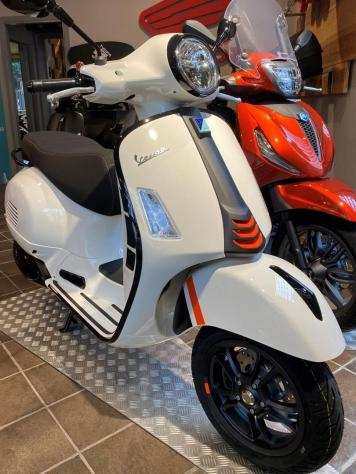 Vespa - GTS 300 SuperSport, Euro 7080