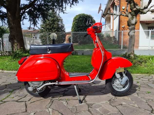 Vespa P200E