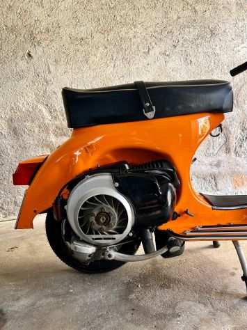 Vespa Rally 180 Orange F29 Prezzo 4000 euro