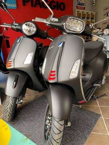 Vespa - Sprint 125 3V, Euro 5380