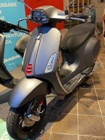 Vespa - Sprint 125 3V, Euro 5380