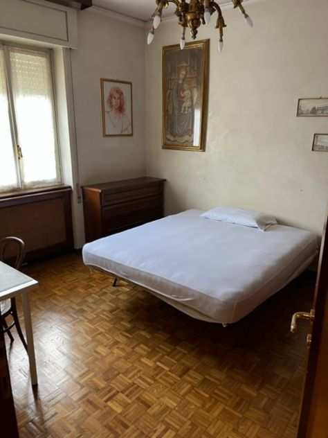 Via della Garzetta, ndeg 4 camere singole per studentesse universitarie