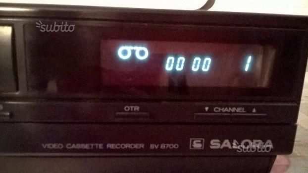 Video registratore SV8700 VHS Salora