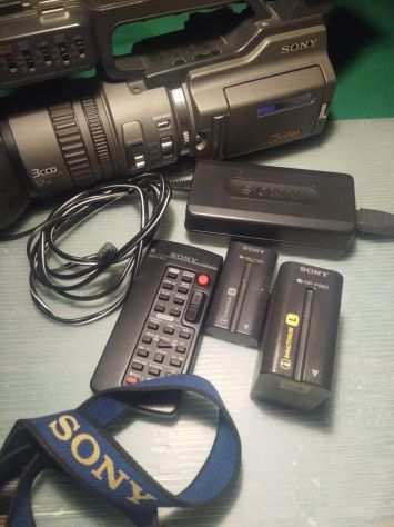 Videocamera professionale Sony PD 150