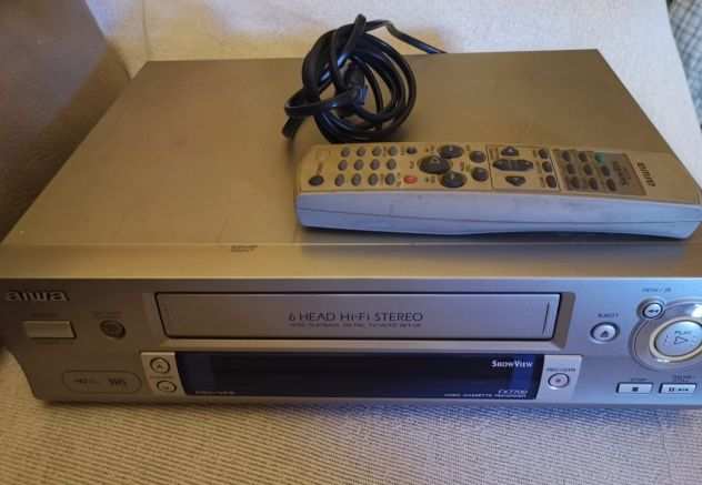 Videoregistratore VHS aiwa 6 testine hifi stereo modello FX7700