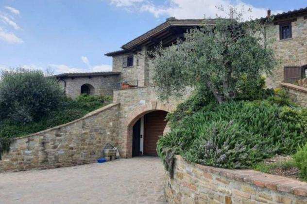 Villa a Perugia - Rif. 21741