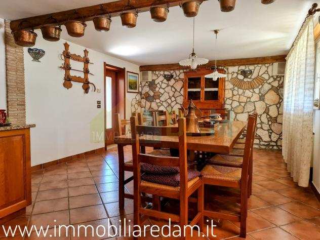 Villa a schiera in vendita a Bolzano Vicentino