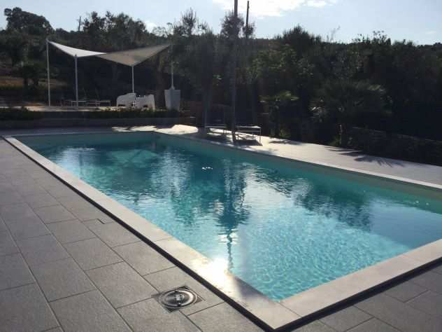 VILLA CON PISCINA E GIARDINO MQ. 5500 MADONNA DEL CASALE UGENTO