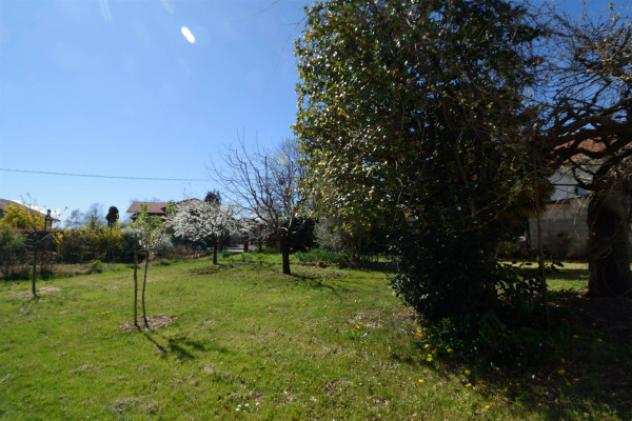 Villa di 140 msup2 con 5 locali in vendita a Biella