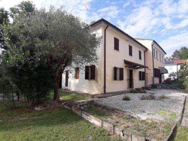 Villa di 150 msup2 con 5 locali in vendita a Treviso