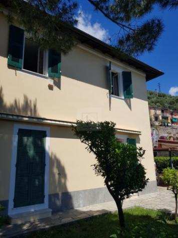 Villa di 164 msup2 con piugrave di 5 locali e box auto in vendita a Pieve Ligure